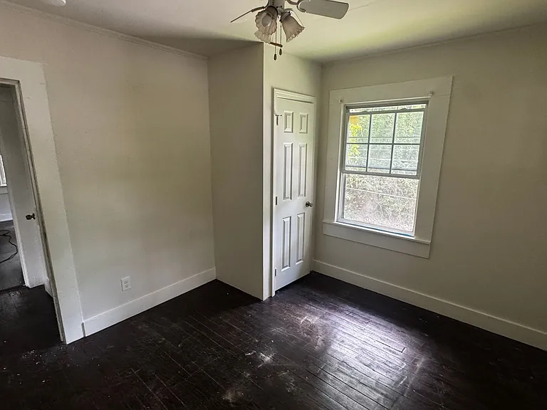 1297 Bolton Rd NW #C — Photo 8