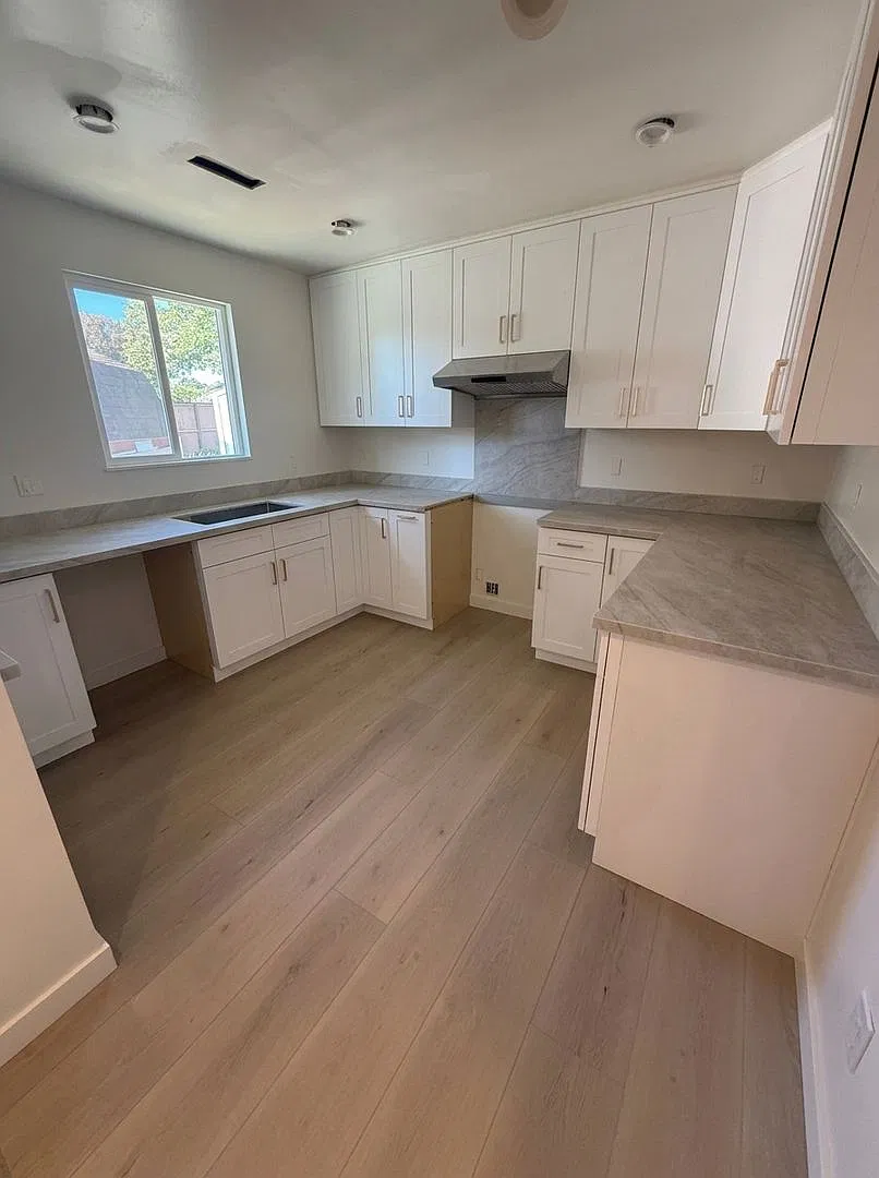 Beautifully Renovated 3-Bedroom, 2-Bathroom Home in San Mateo — Photo 3