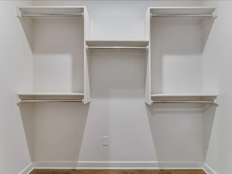 3440 E Thunder St — Photo 15
