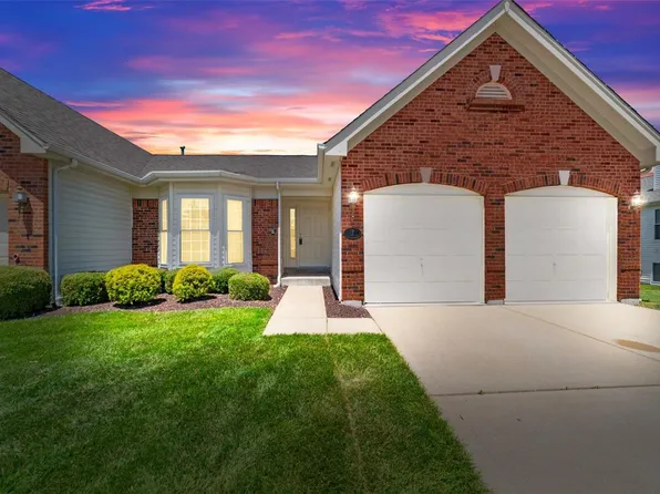 7 Bently Circle Ct, Chesterfield, MO 63017