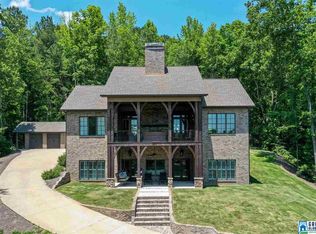 7777 Lake In The Woods Rd, Trussville, AL 35173