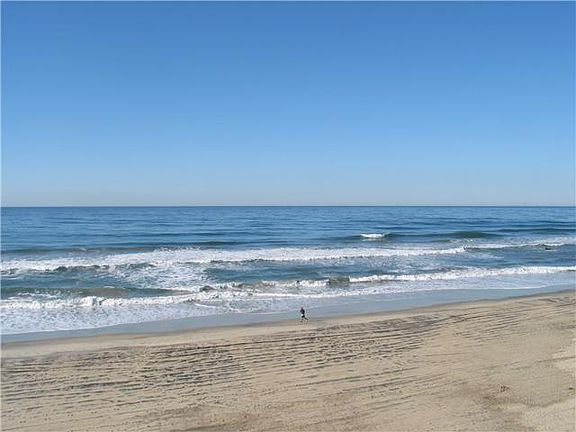 Unforgettable Ponto Beach is just down the street