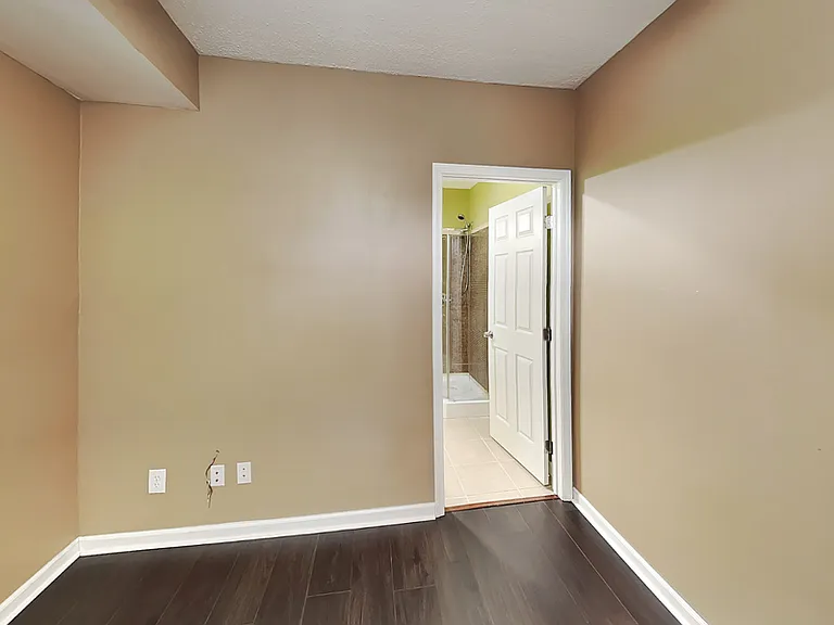2639 Hooch Ct — Photo 16