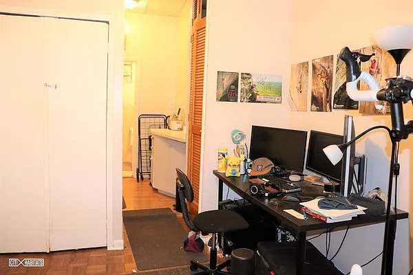 Rented by Citi Habitats | media 9