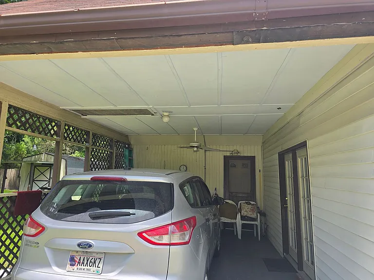 503 Sharon Park Dr — Photo 3