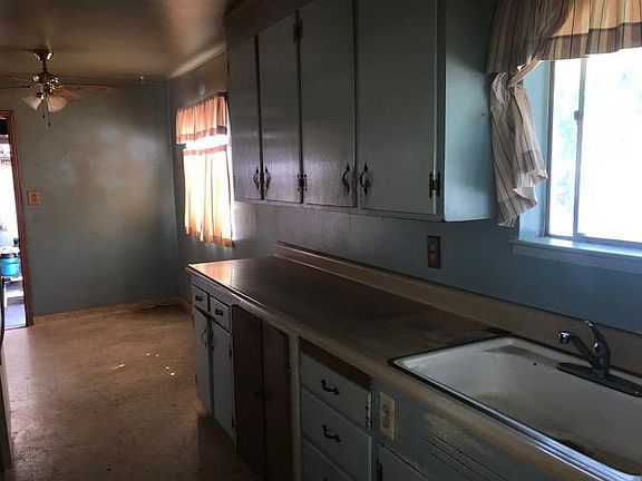 3rd image of 9373 Nevins Way