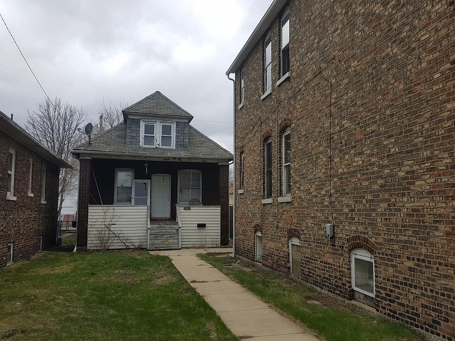 1st image of 5022 Reading Ave