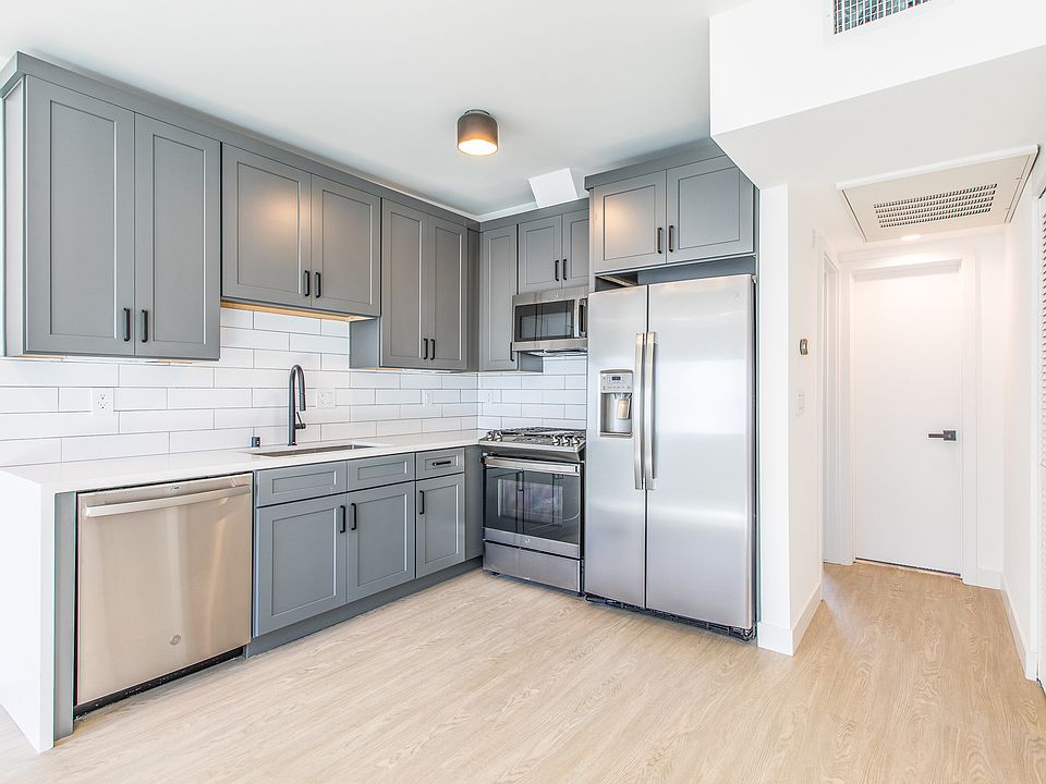 1st image of 6133 Eleanor Ave #7