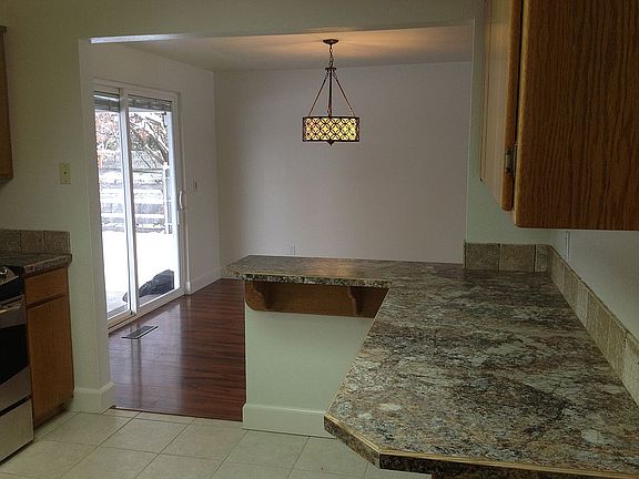 5th image of 1826 Birch Ave