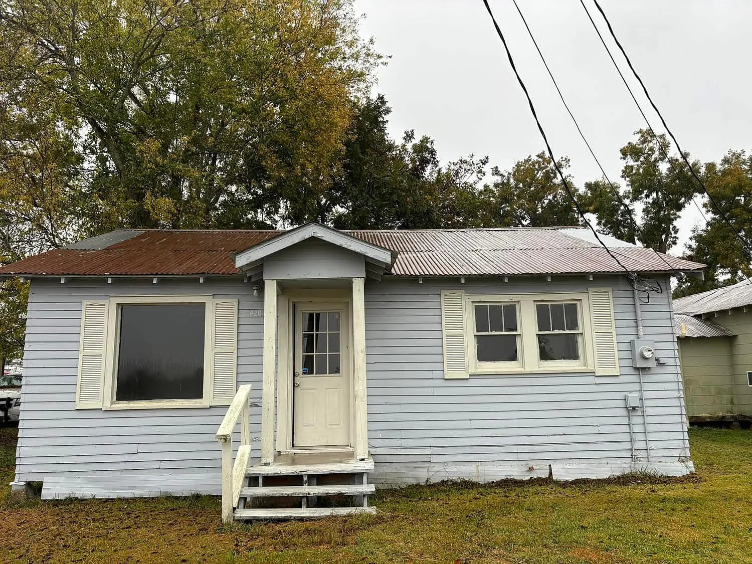 424 E Martin Luther King Drive - 1 — Photo 2