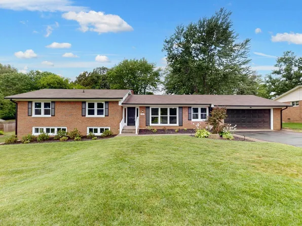 185 Fairview Dr, Paducah, KY 42001