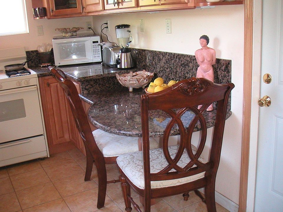 1st image of 588 Gresham Ave
