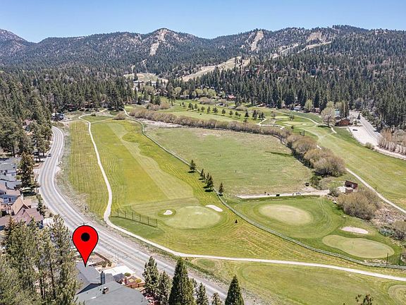 2nd image of 42966 Moonridge Rd