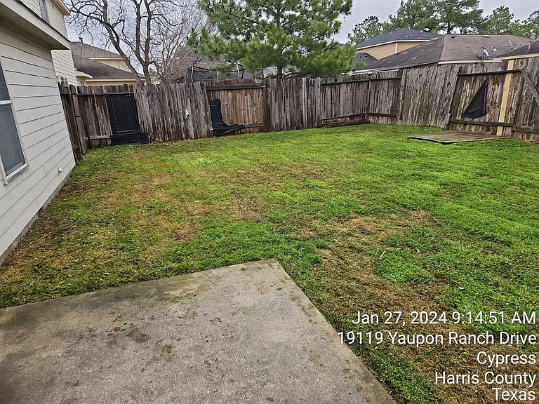 19119 Yaupon Ranch Dr — Photo 3