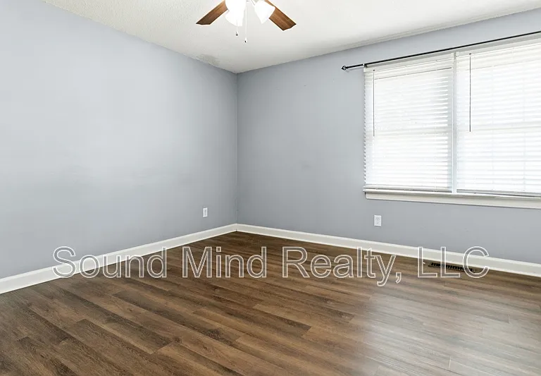 1601 Homestead Rd — Photo 25