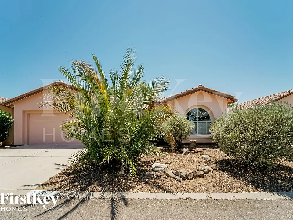 3453 W Desert Bend Loop