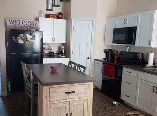 1315 5th St, Nevada, IA 50201