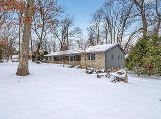 3195 Danbury Dr W, Janesville, WI 53546