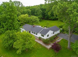 106 E Middle Patent Rd, Greenwich, CT 06831