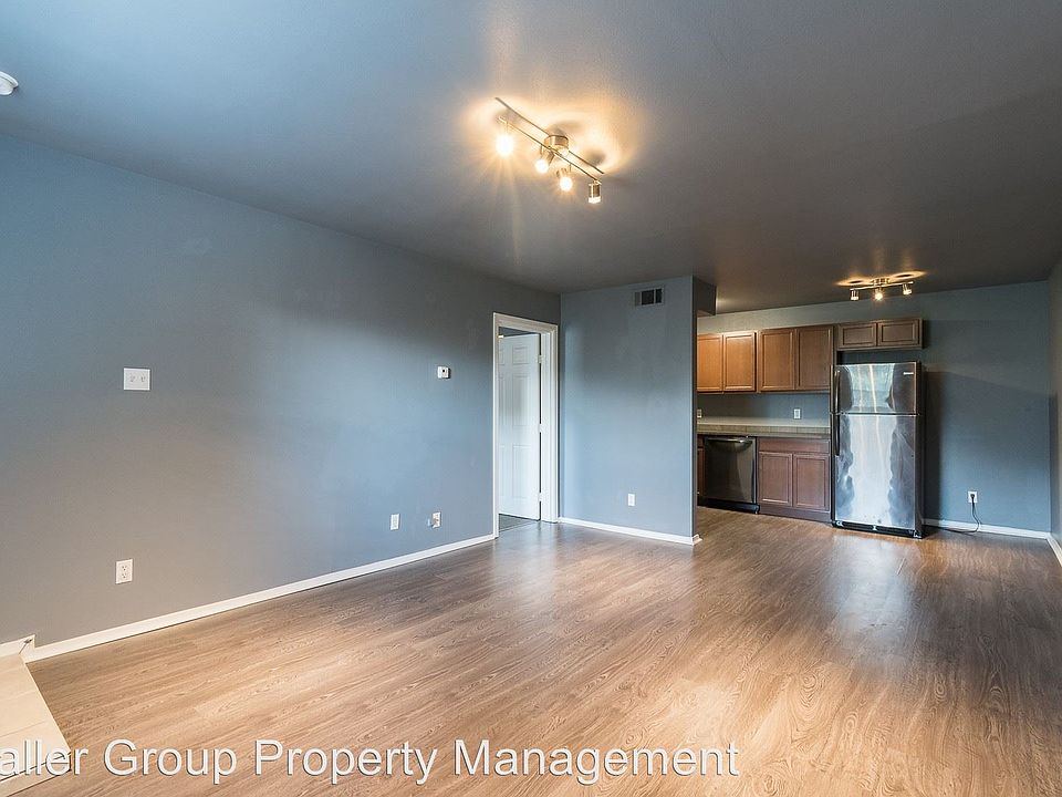 1st image of 4817 Reiger Ave APT 203W