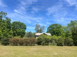 23985 Miflin Rd, Elberta, AL 36530
