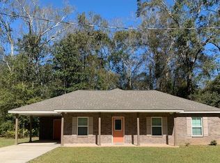 903 Mitchell St, Picayune, MS 39466