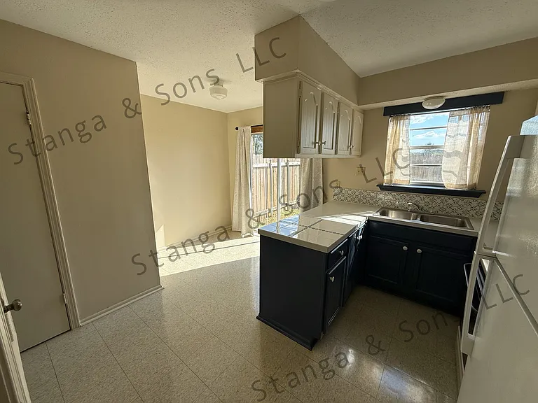 104 Michelle Pl #D — Photo 7