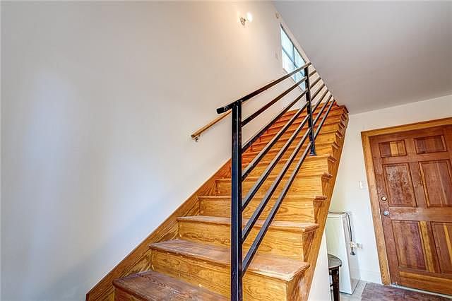 1st image of 1125 Forest Ln #B