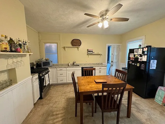 46 Dustin St #1 — Photo 4