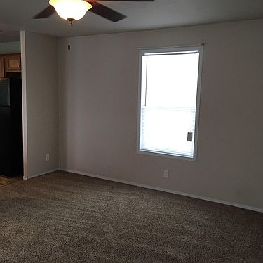5th image of 1852 Carmel Dr