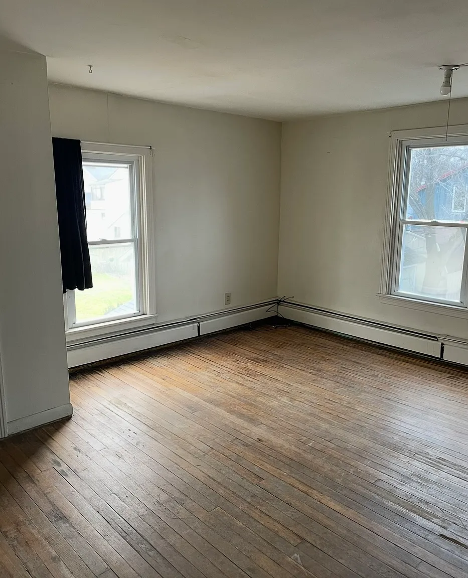 1 bed, $985 — Photo 3