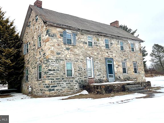 5th image of 192 Rock Church Rd