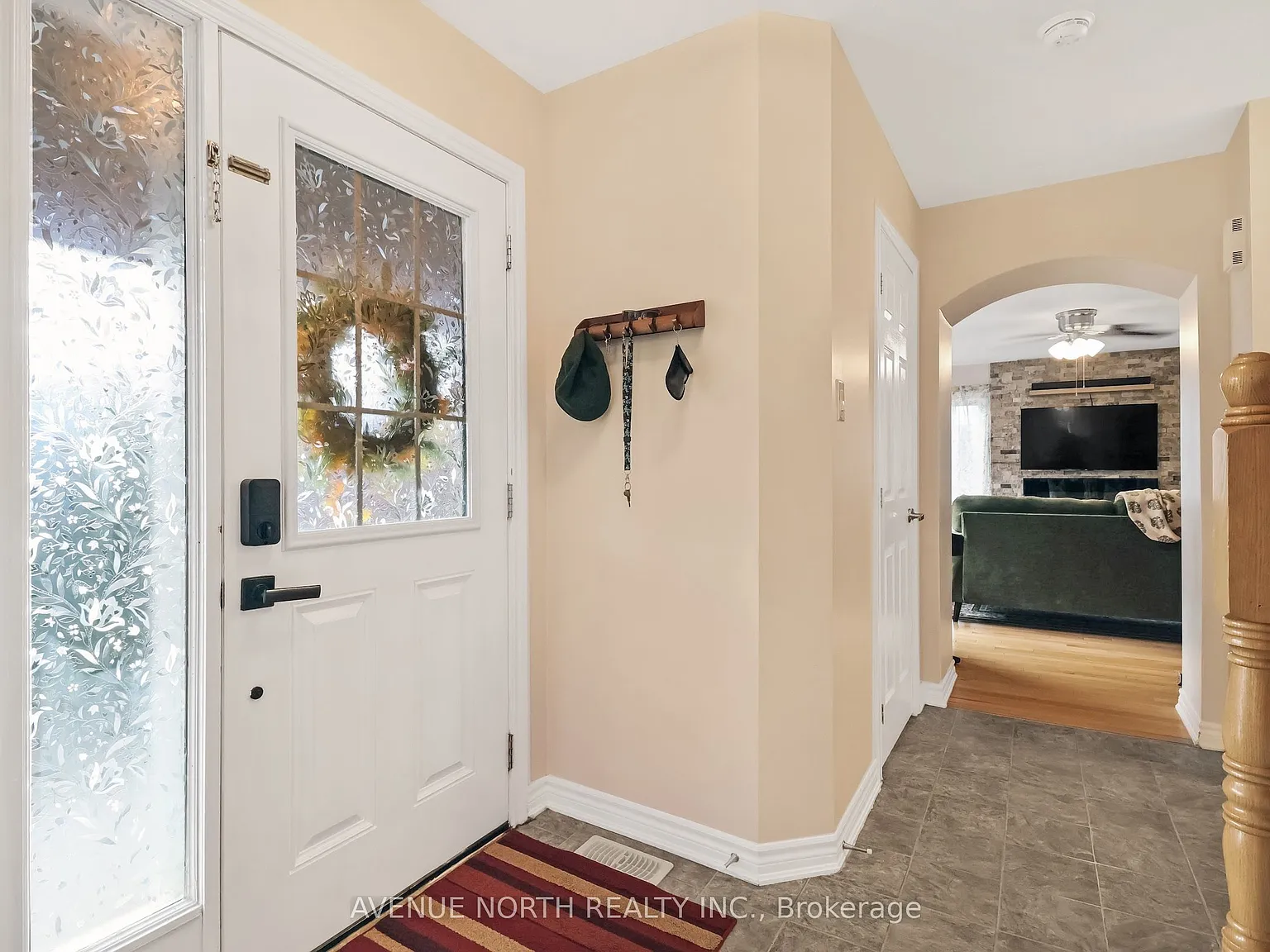 3 bed, $2,700 — Photo 4