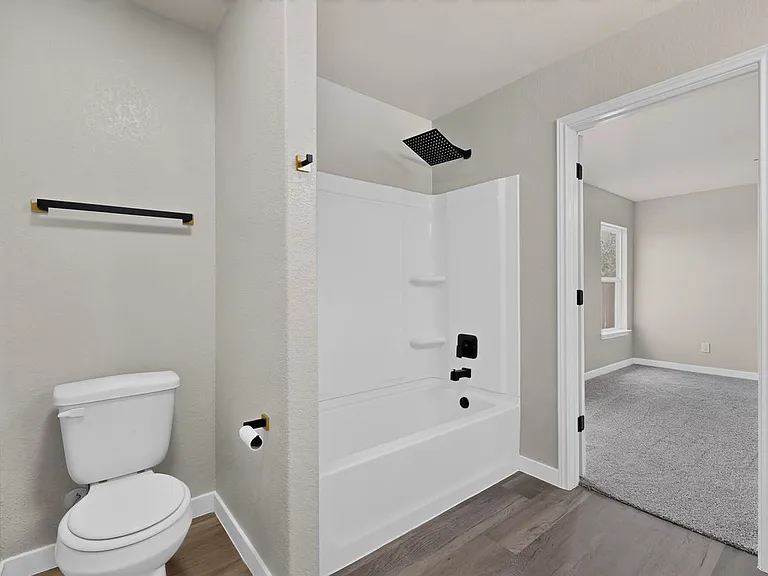 15018 Silver Tree Cv — Photo 19