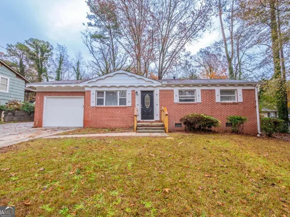 1410 Willow Dr, Riverdale, GA 30296