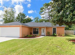 6486 Diamond Leaf Ct S, Jacksonville, FL 32244