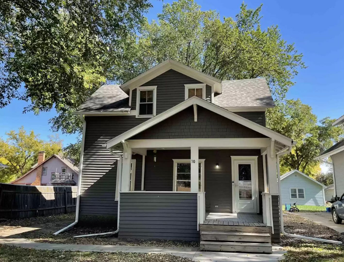 10 S University St, Vermillion, SD 57069 Zillow