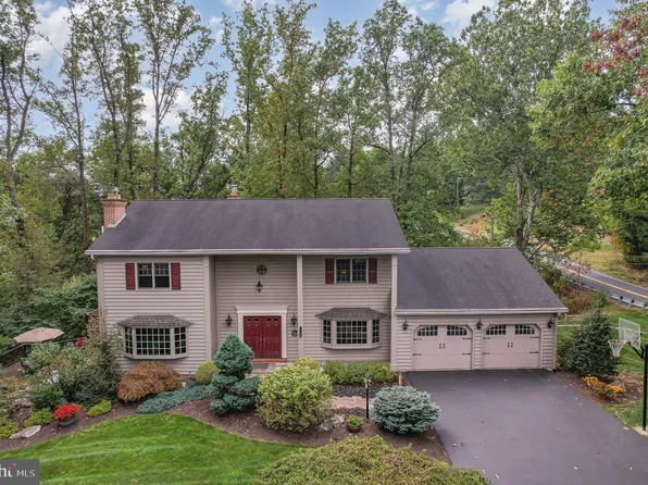 370 Mountain Rd, Dauphin, PA 17018