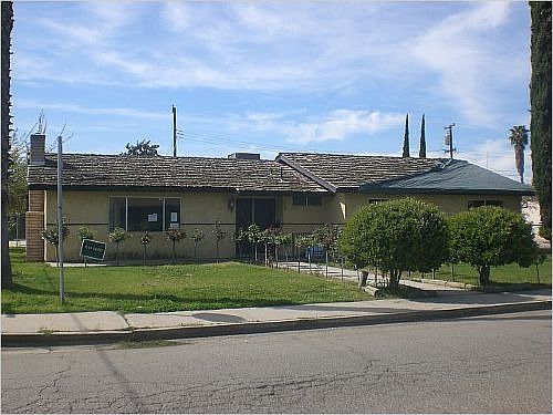2nd image of 205 W Ash Ave