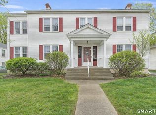 219-221 Jordan Ln, Wethersfield, CT 06109