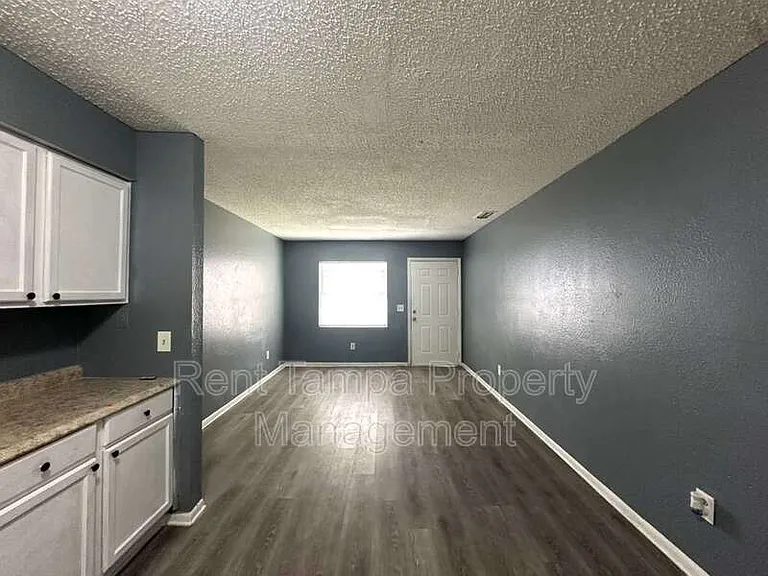 8304 N Mulberry St — Photo 23