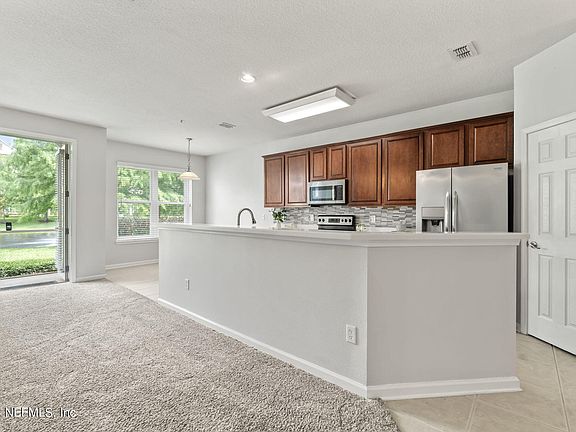 3rd image of 13364 BEACH Boulevard #503