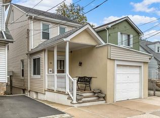 92 Hart Ave, Yonkers, NY 10704