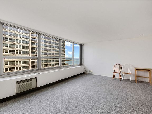3rd image of 3550 N Lake Shore Dr APT 2109