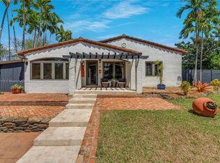 5831 SW 52nd Ter, Miami, FL 33155
