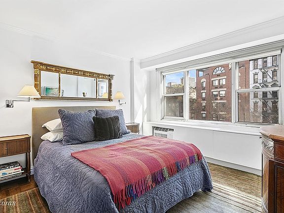 5th image of 18 Charlton St Unit 5K