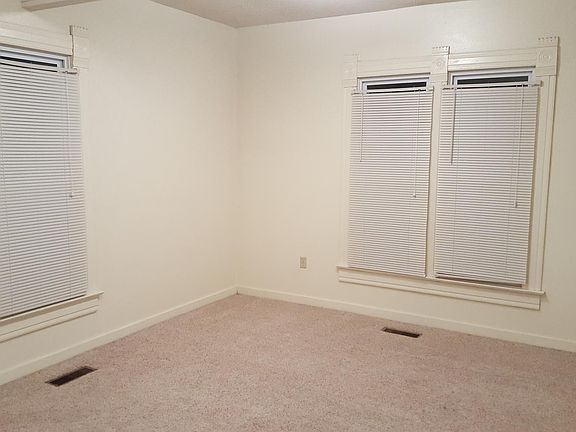 3rd image of 515 E Pierce St APT C