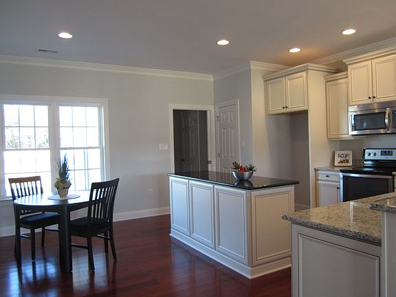 5th image of 9145 Old Oaklawn Dr