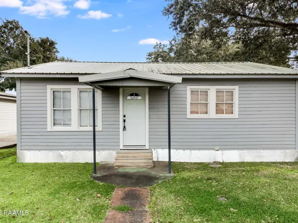 715 Marie St, Scott, LA 70583