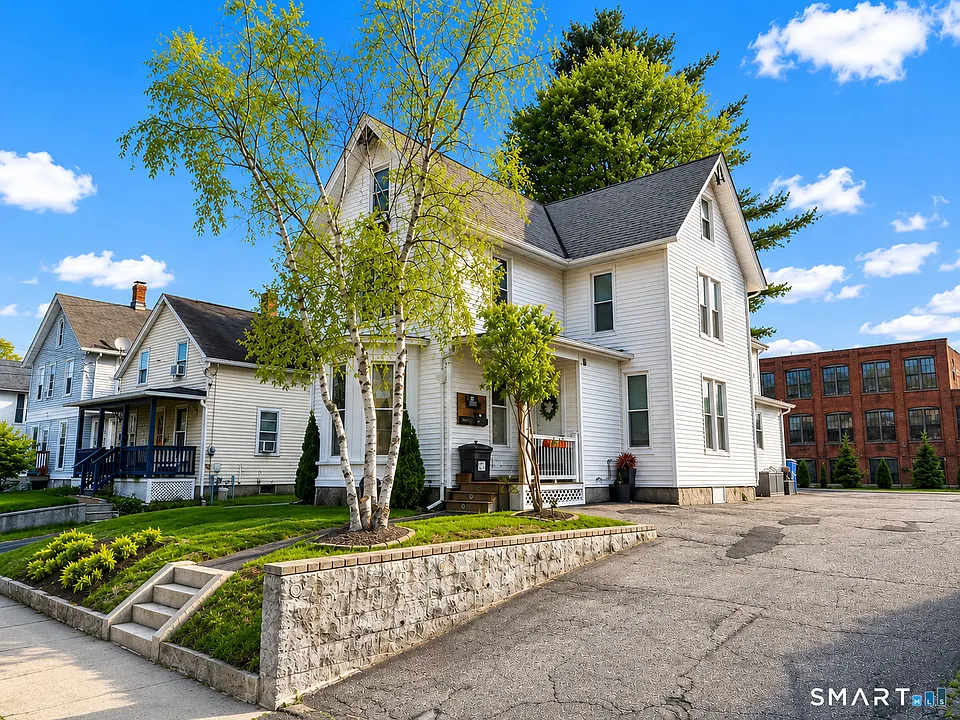 53 Prospect St #2